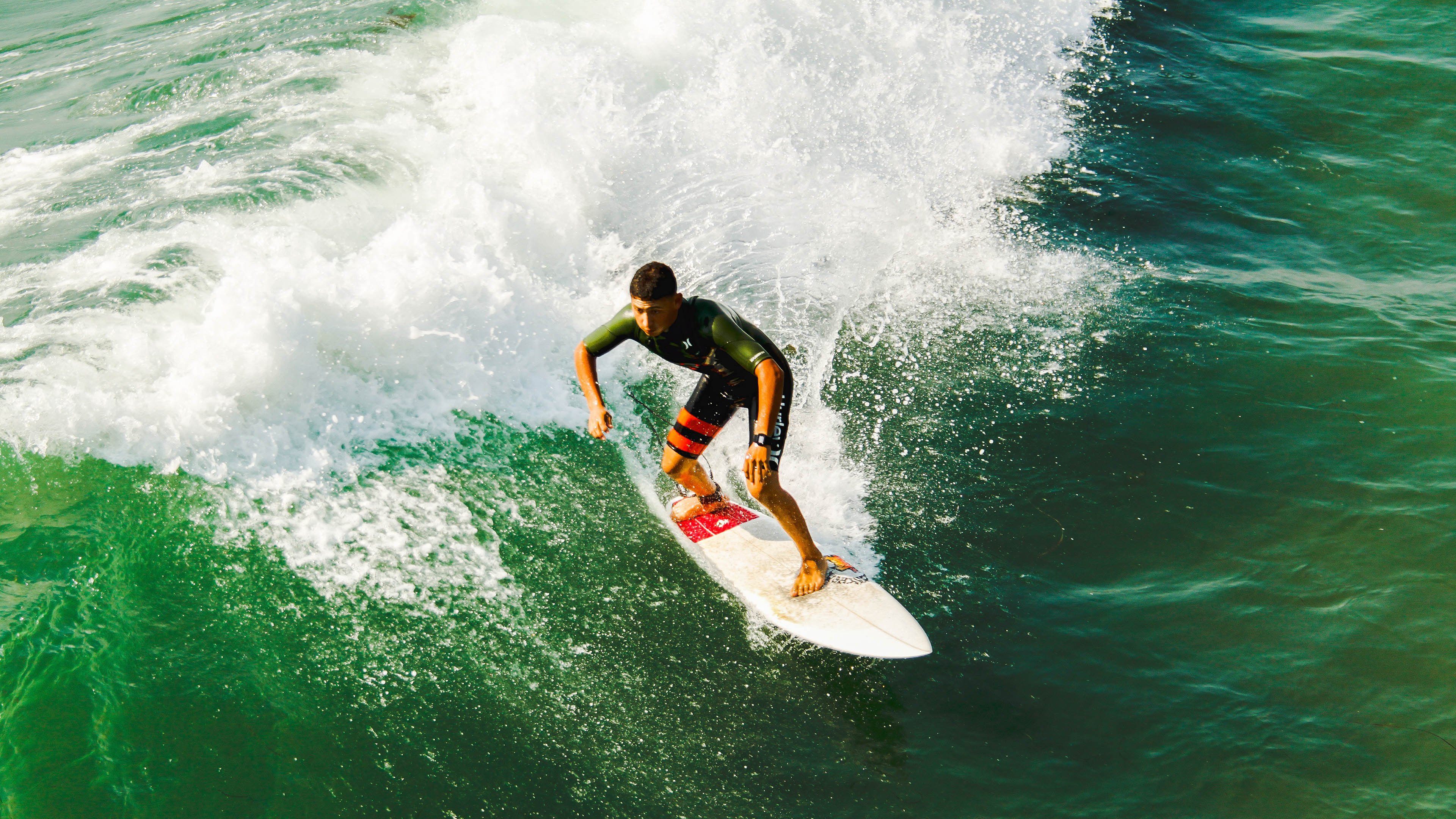 墨西哥男足在巴黎奥运会上展示了高水平的比赛状态,墨西哥男足能否战胜巴西晋级决赛