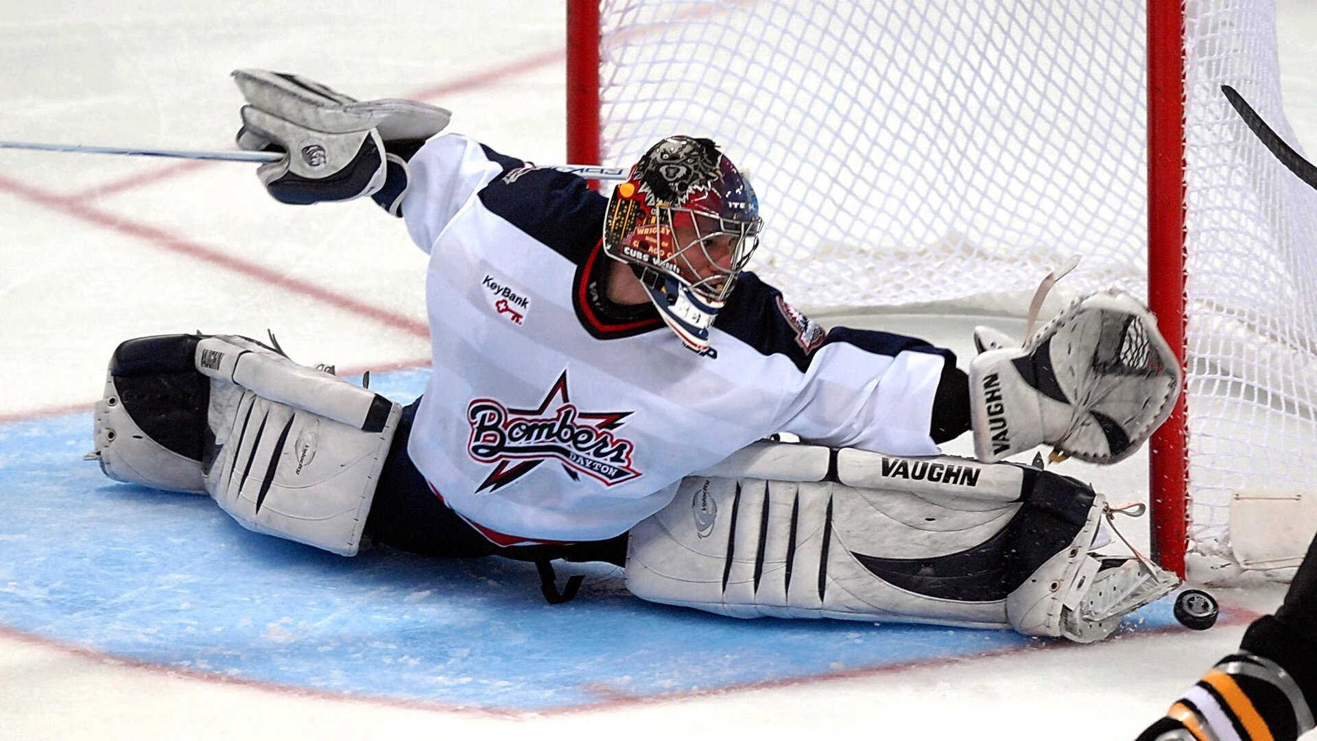 开云官方平台-德甲比赛精彩纷呈，关键扑救挽救大局，德甲比赛视频